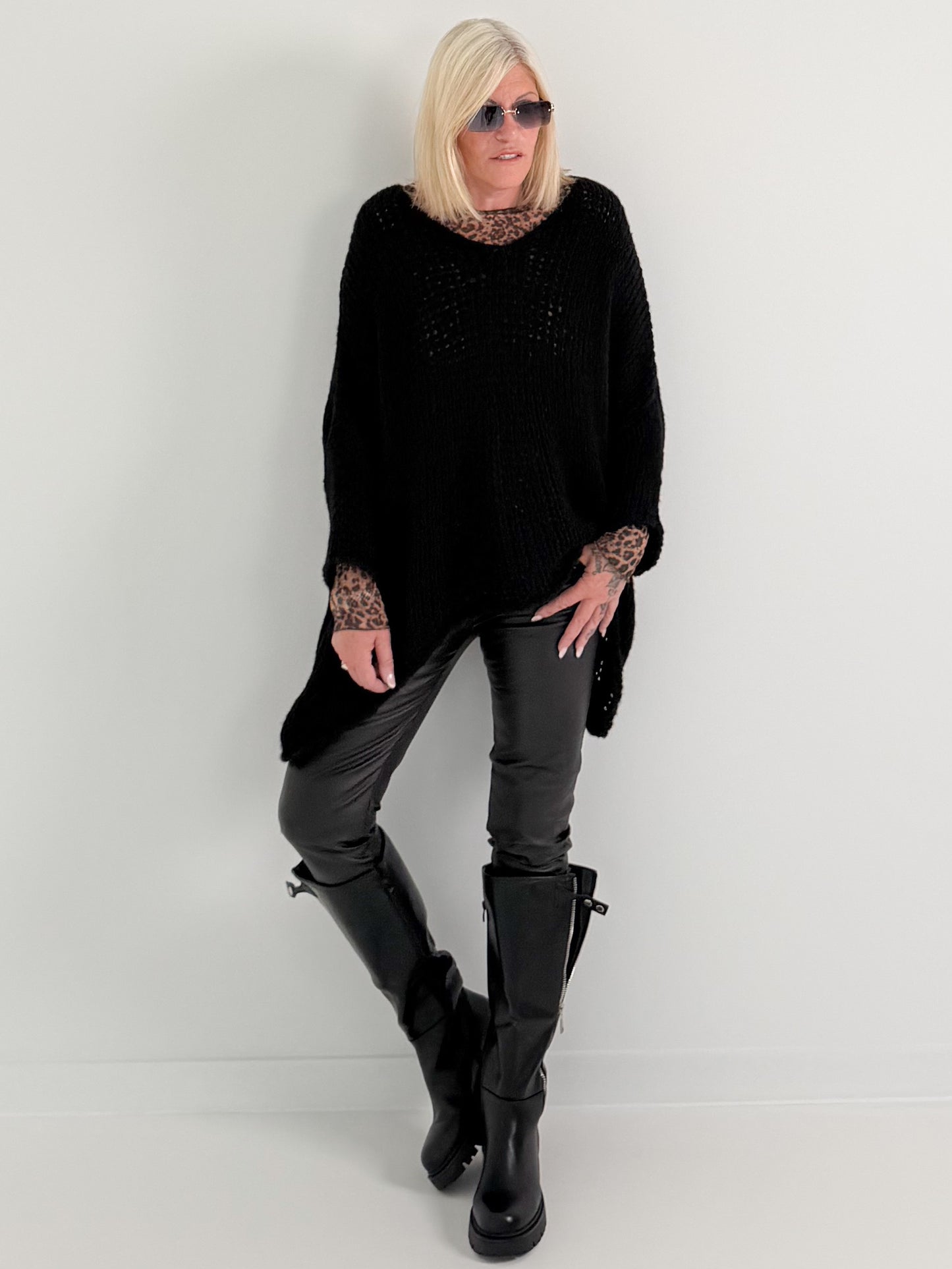 Soft Oversized Chunky Knit Jumper - black