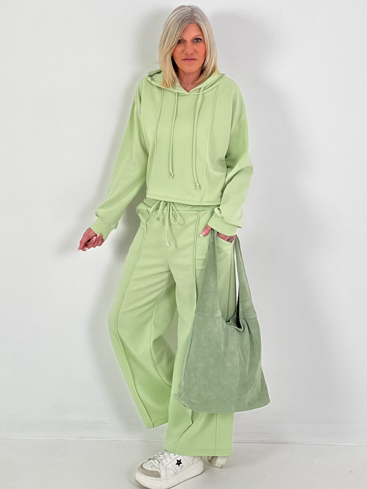 Zweiteiler mit Kapuze - lindgrün