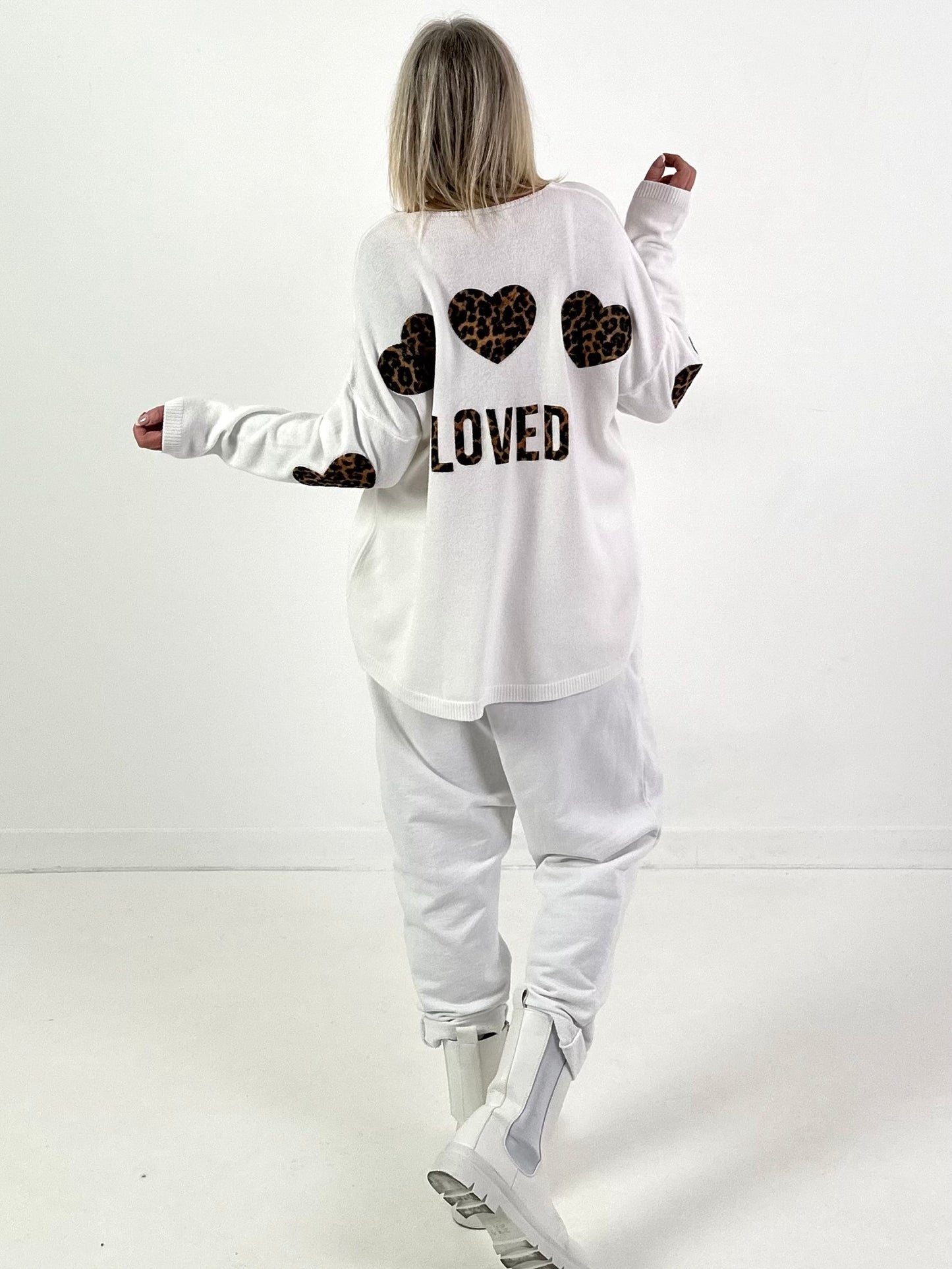 Strickpullover Modell "Loved Edition" - weiss