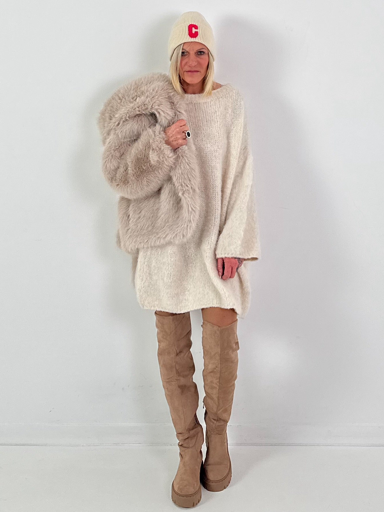 Bontjas model "Cloud 9" - beige