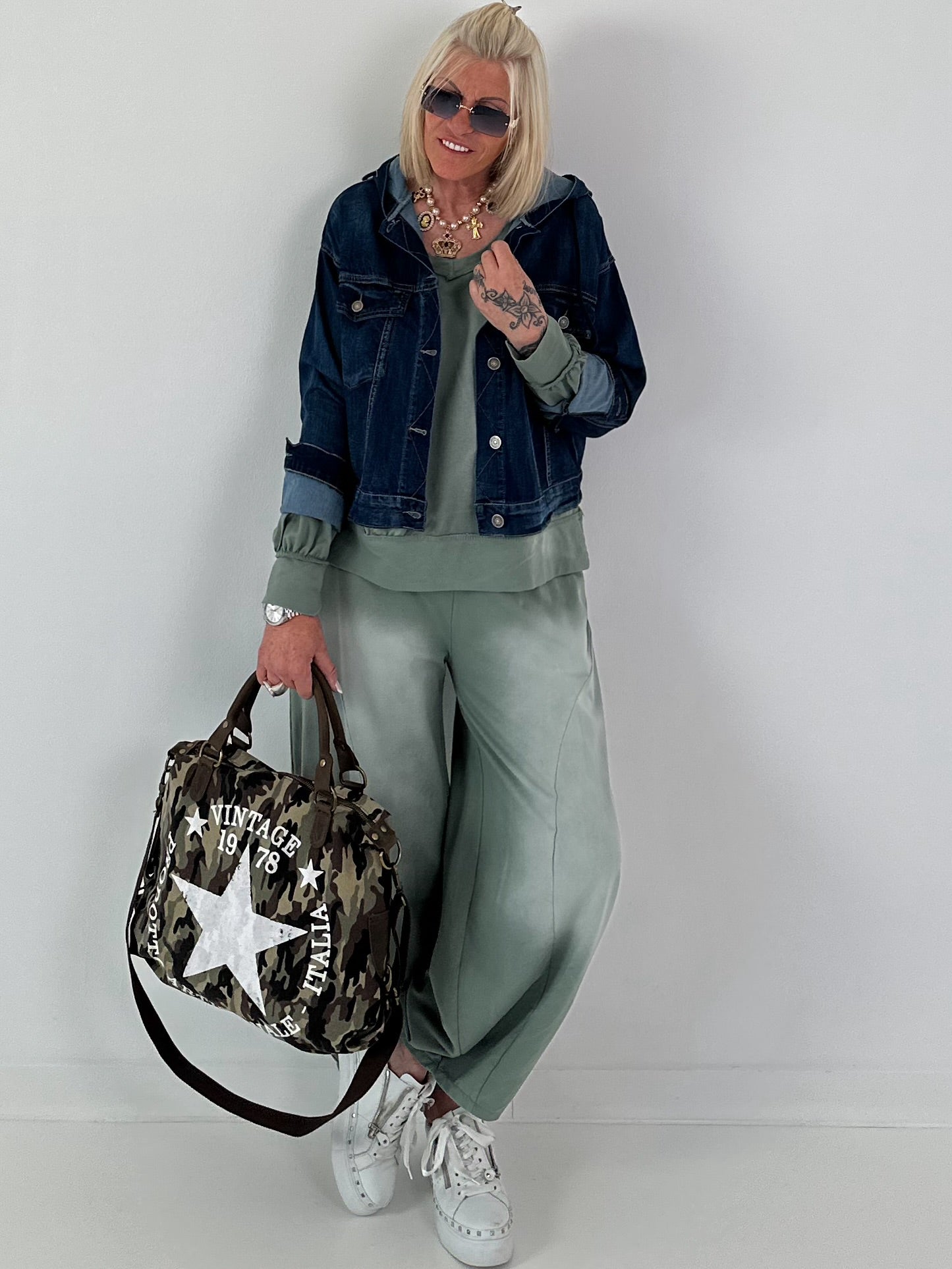 Casual sweatshirt in used look - kaki
