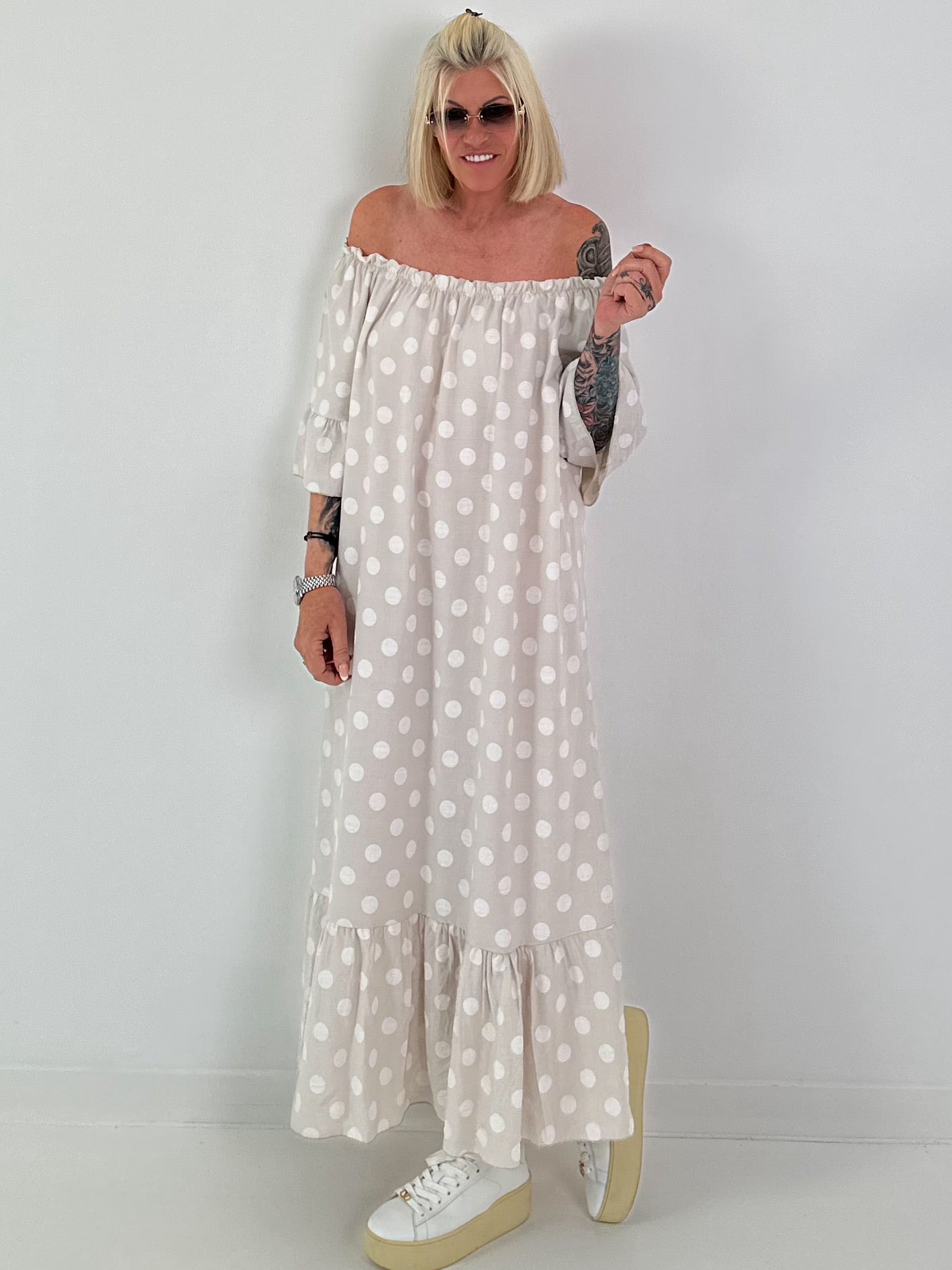 Carmen Sommerkleid mit Tupfen - beige
