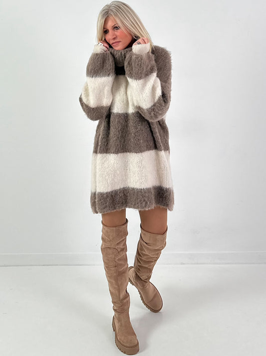 Lange trui/jurk model "Velvet Flow" - beige-taupe