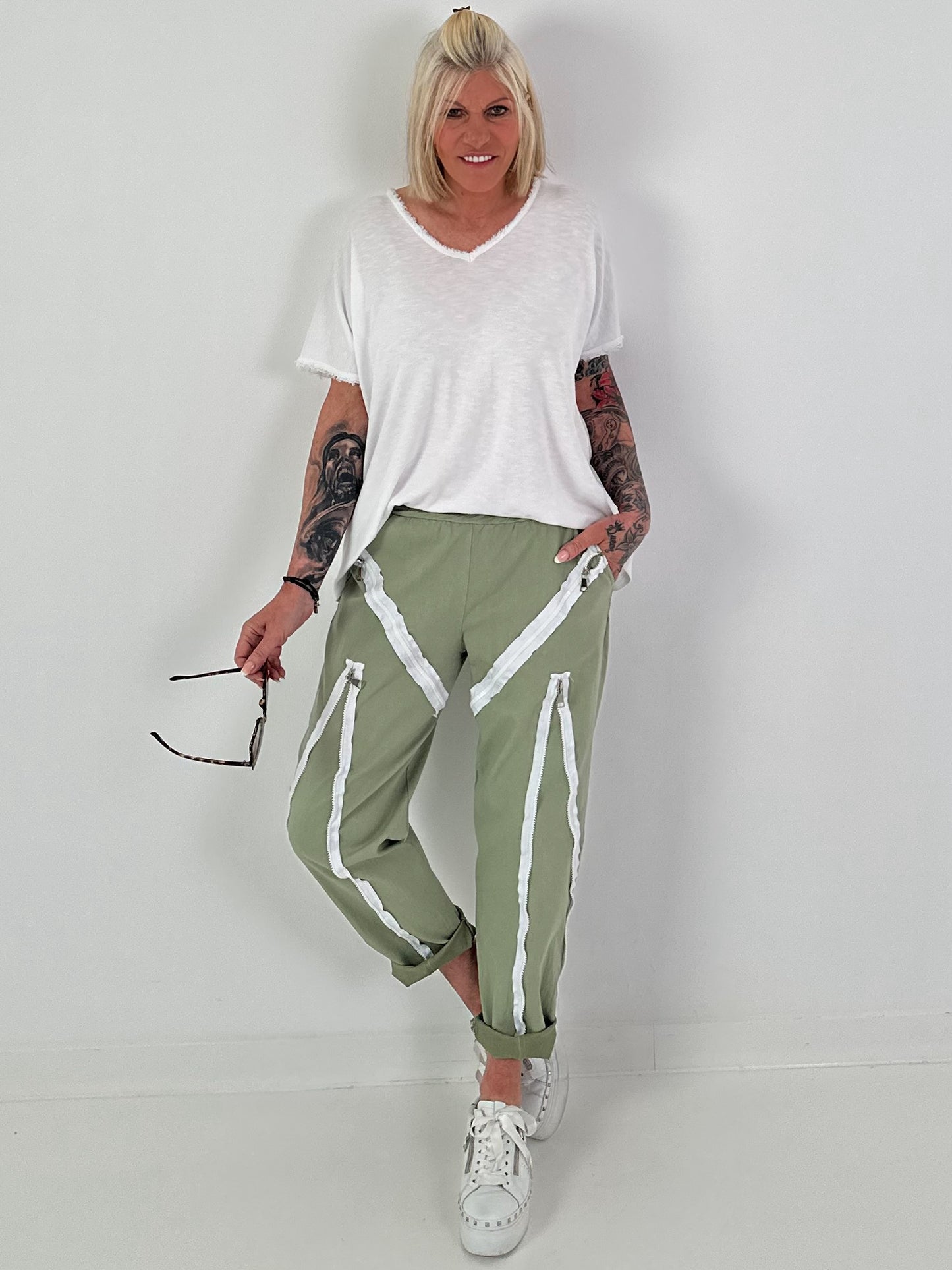 Hose mit Zipper-Details - khaki