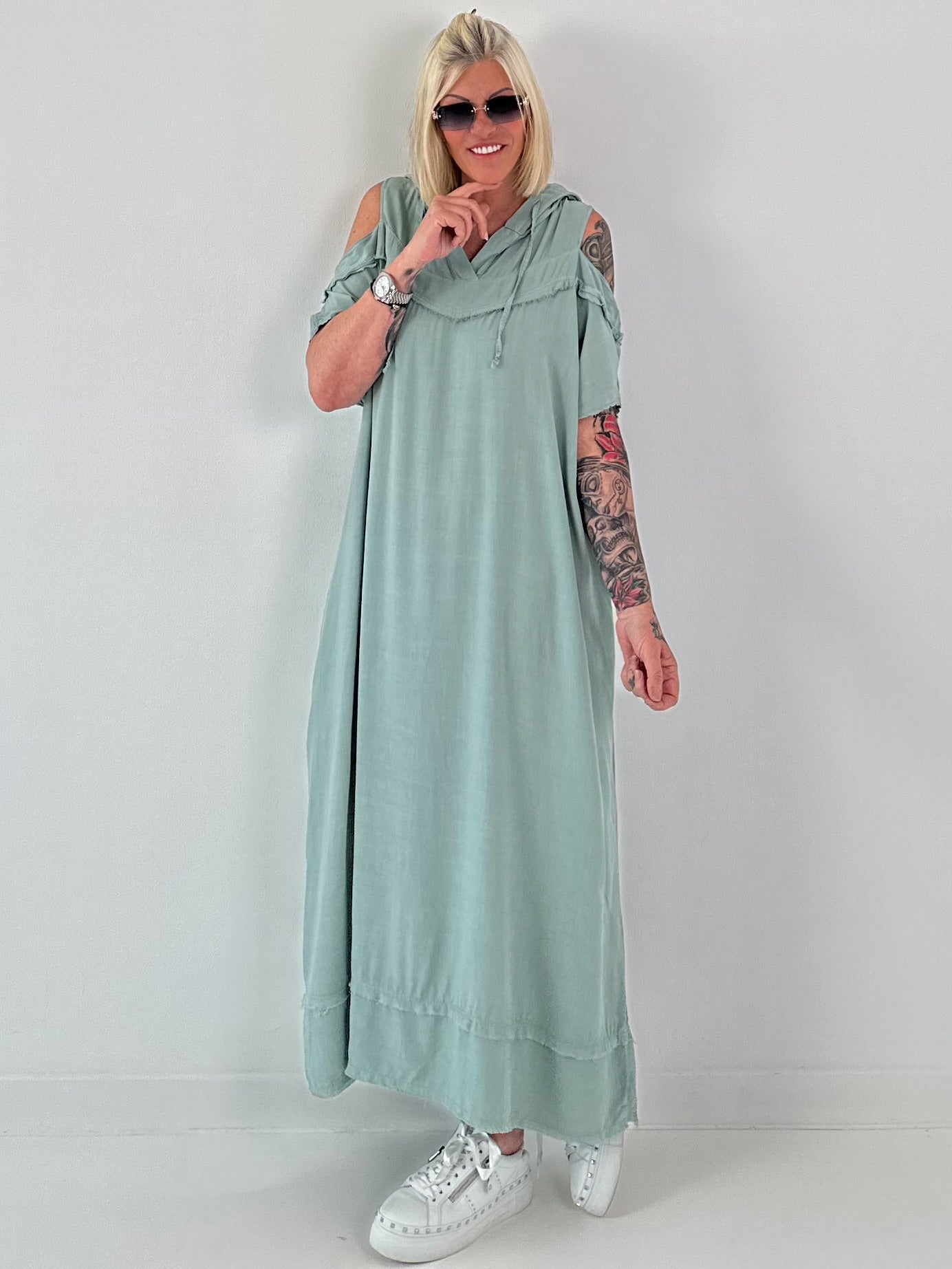 Dress with cold shoulder and hood - sage