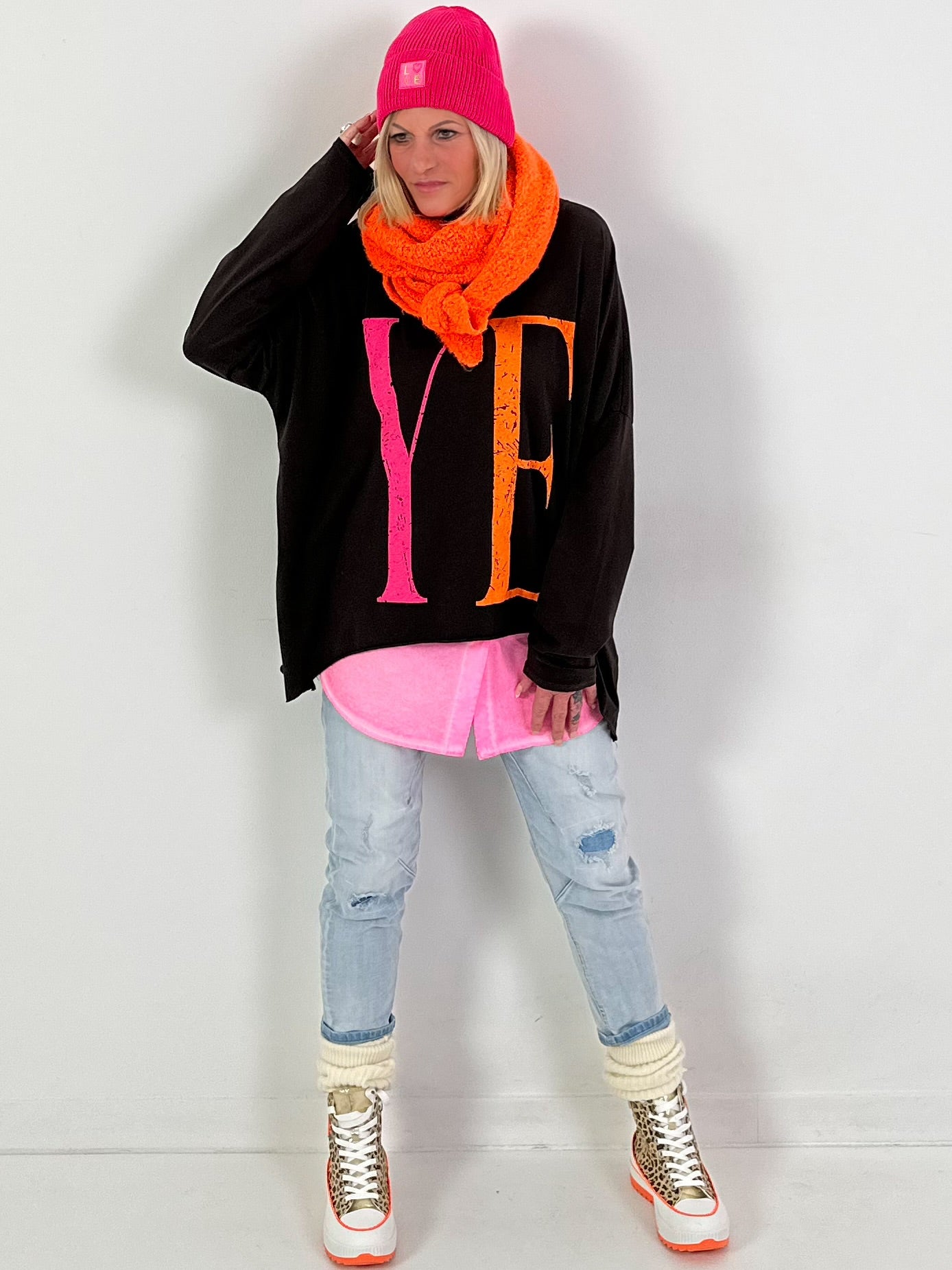 Oversized shirt model "YEAH" - coffee