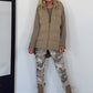Weste mit schimmerndem Finish und Kapuze - taupe