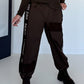 Hose mit City-Statement-Print - mokka