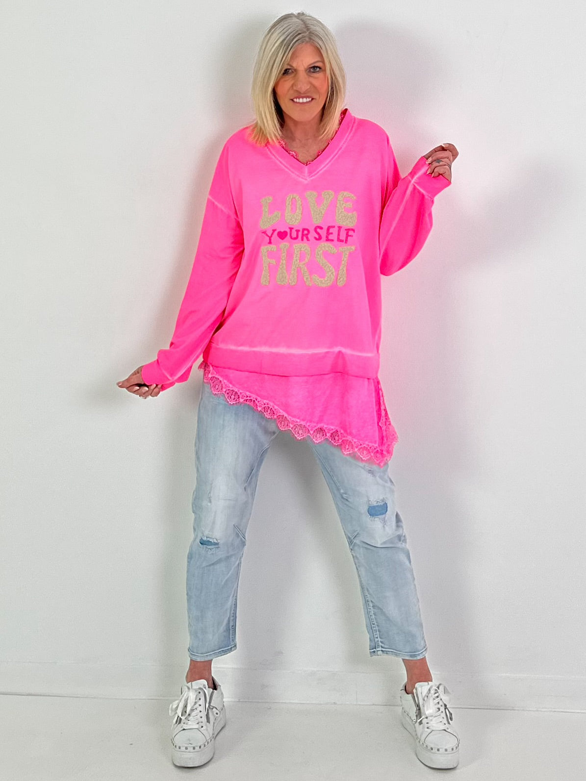 Sweater yourself - neonpink