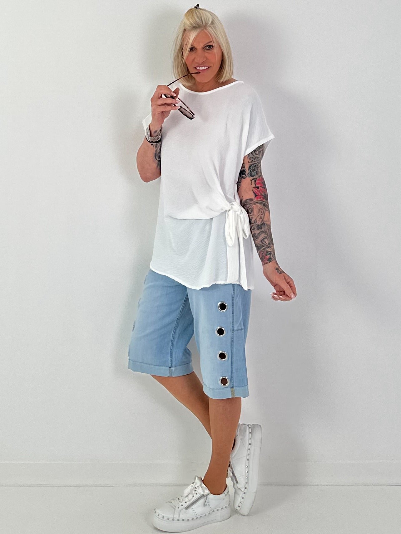 Blouse-style top with side tie knot - white