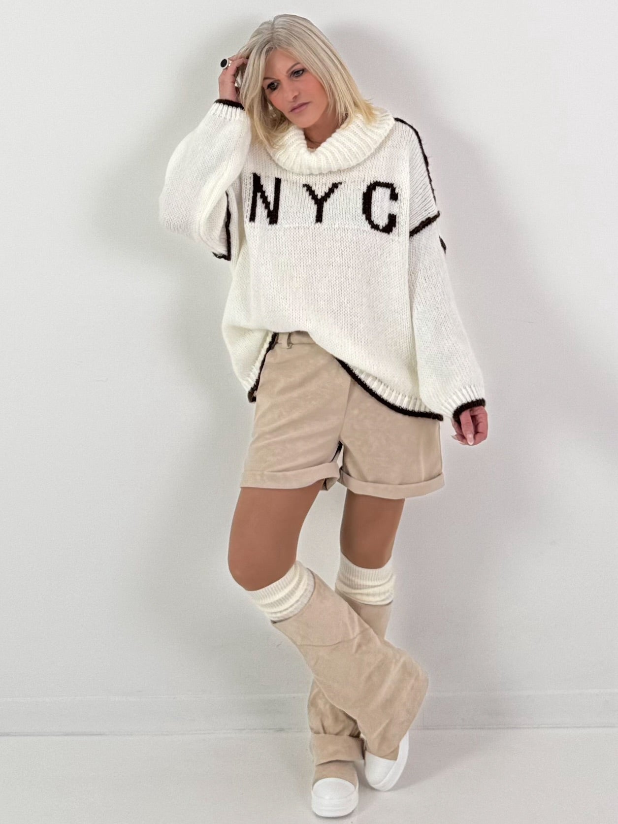 Trui model "Cozy City Chic" - ecru