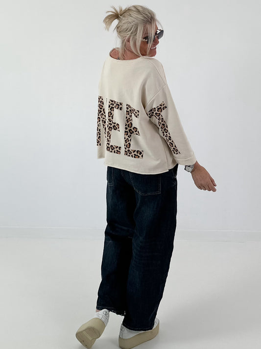 Sweatshirt SWEET met luipaardprint - beige
