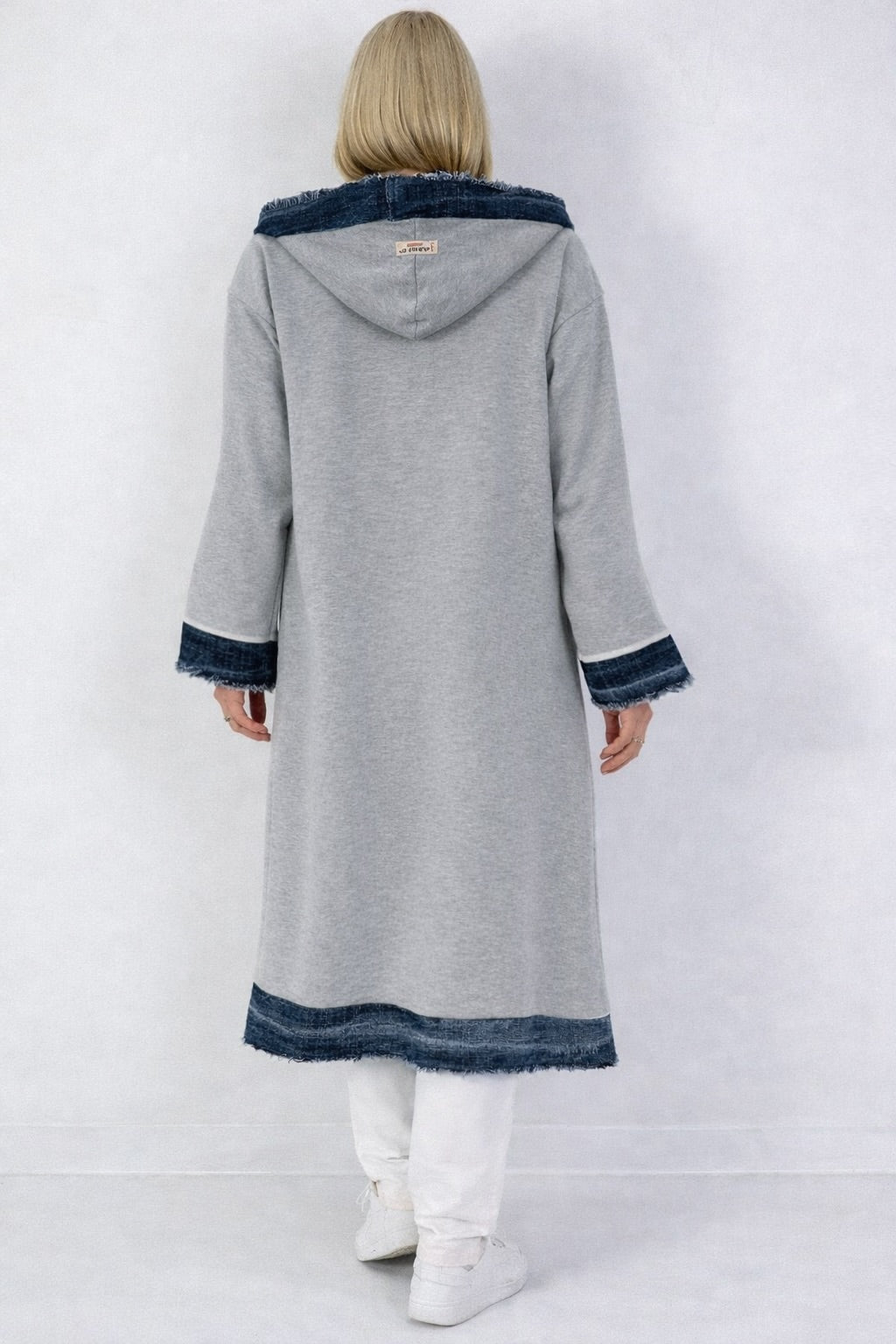 Sweatmantel mit Kapuze und Steppfront - grau-weiss