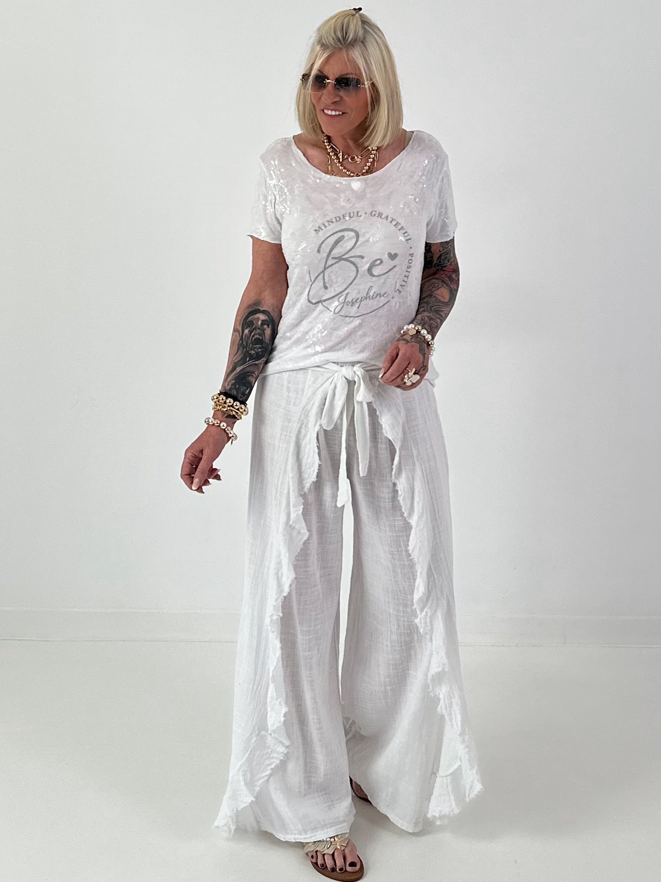 T-Shirt mit transparenten Pailletten - weiss