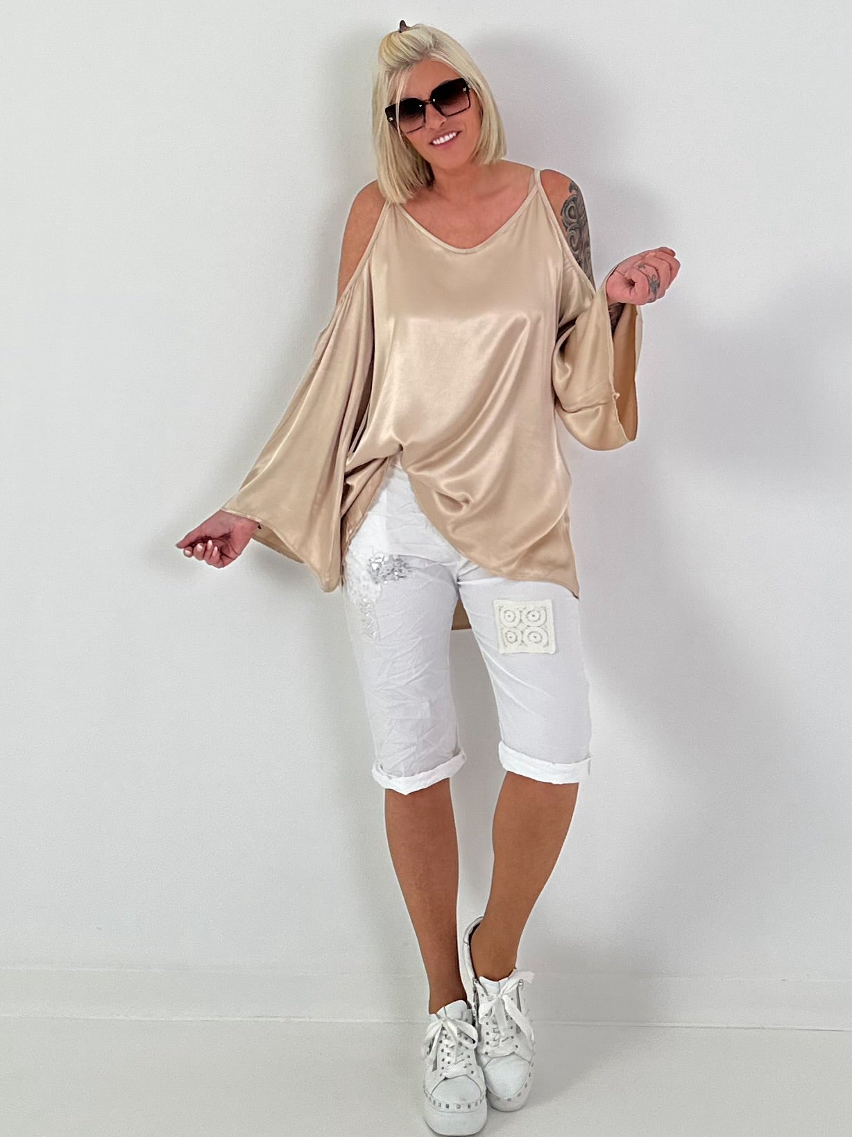 Satin-look tunic - gold