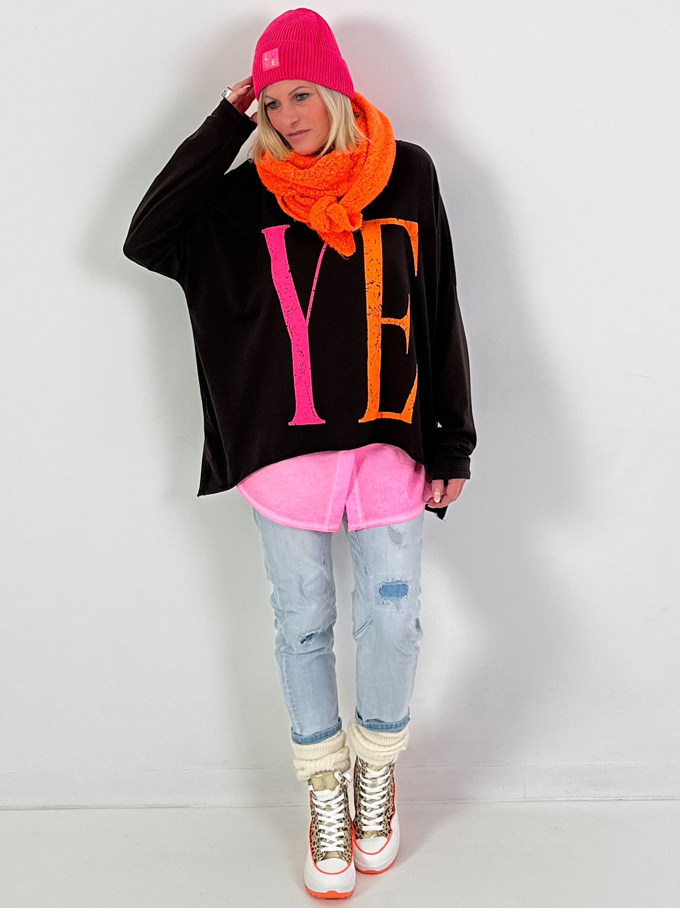 Oversized shirt model "YEAH" - coffee