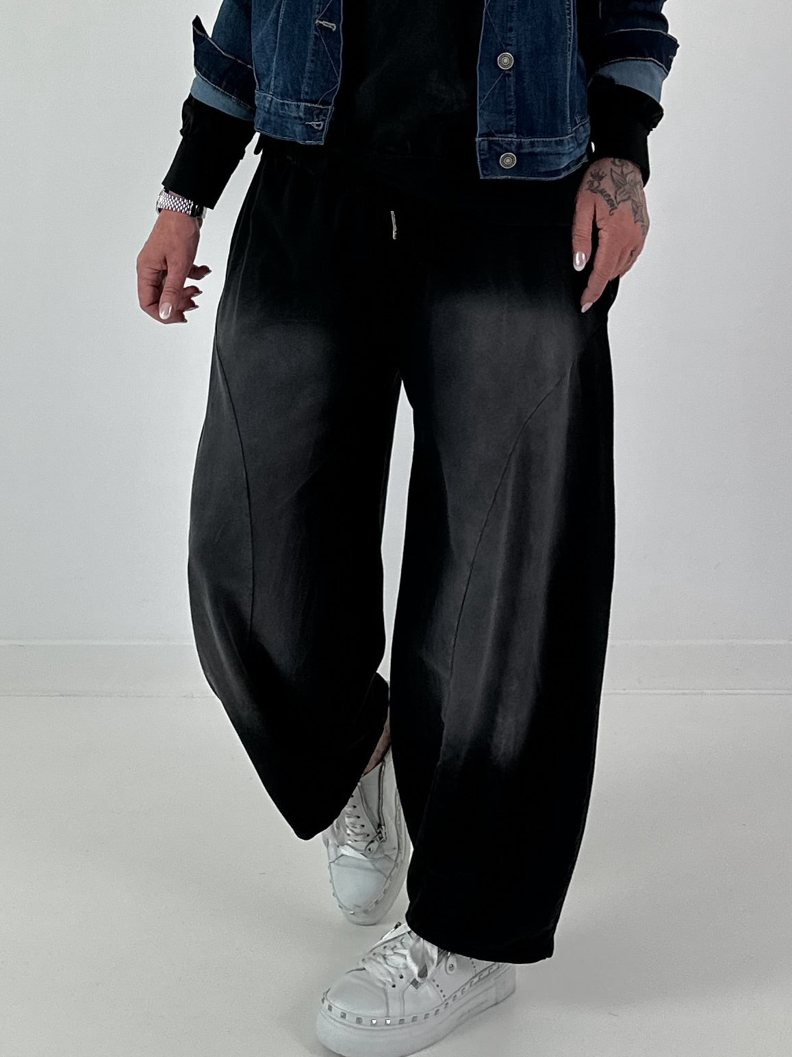 Lässige Sweat Ballonhose im Used-Look - schwarz