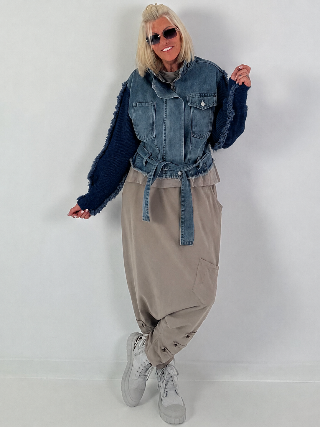 Denim jacket with knitted sleeves - denim-navy