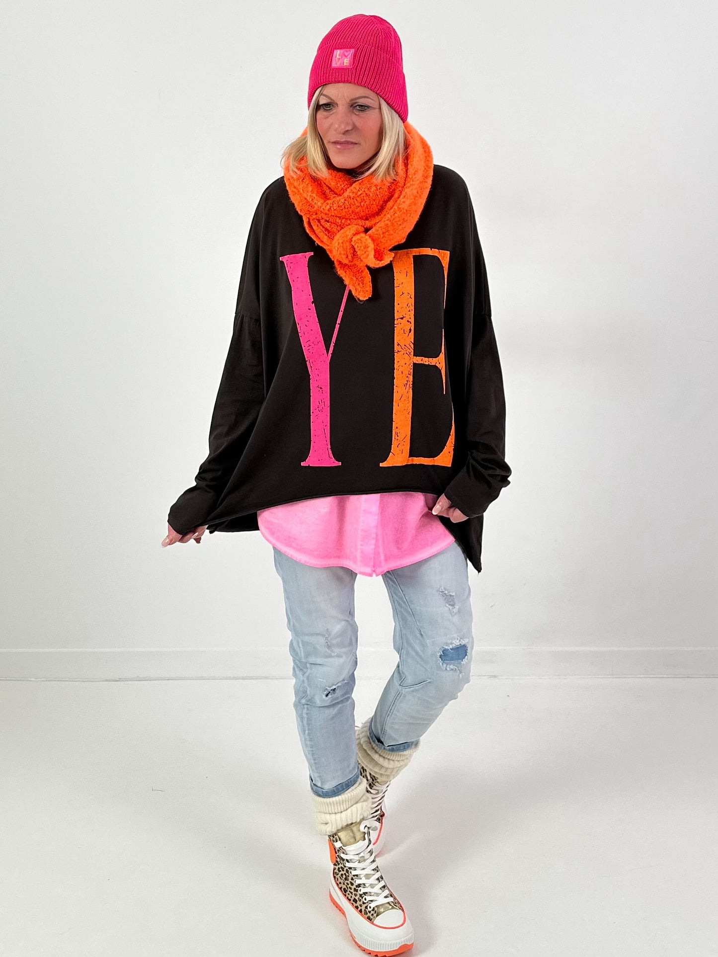 Oversized shirt model "YEAH" - coffee