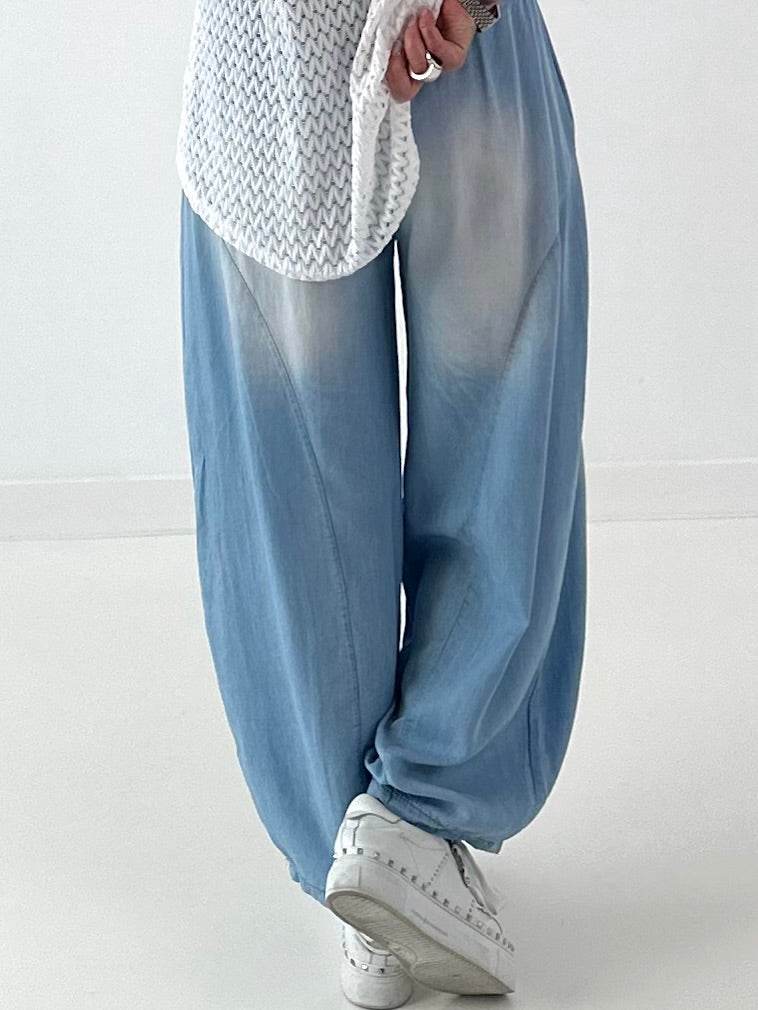 Leichte Ballon Jeans Hose  - hellbau