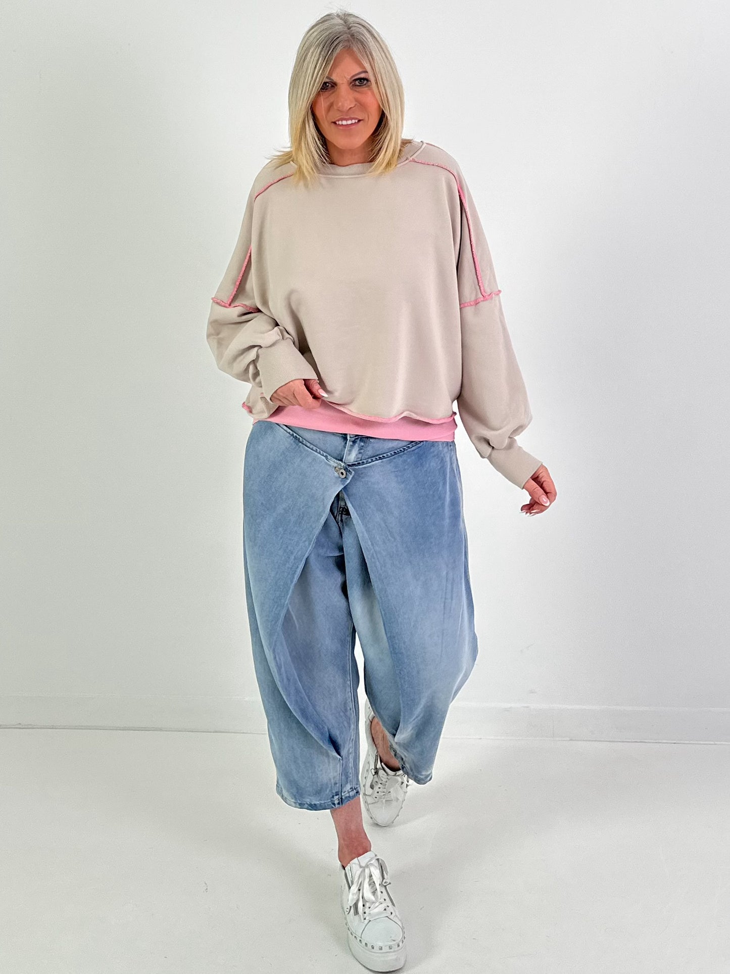 Sweater model "Color Whisper" - beige