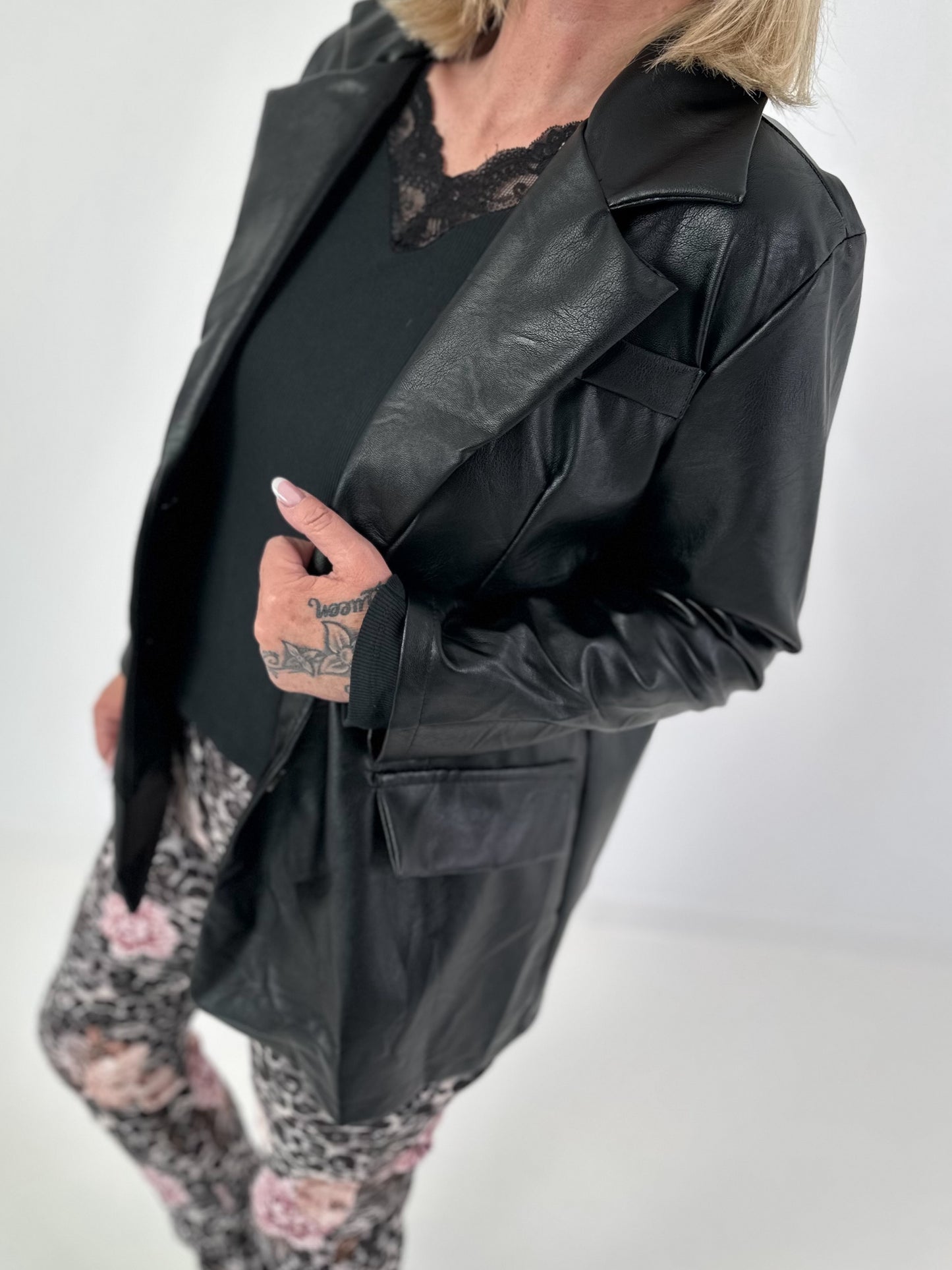 Blazer in Leder-Optik - schwarz
