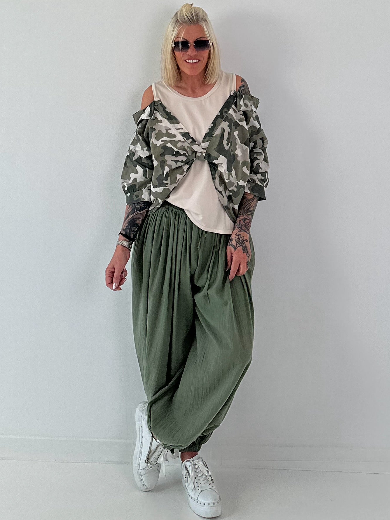 Light harem pants - olive