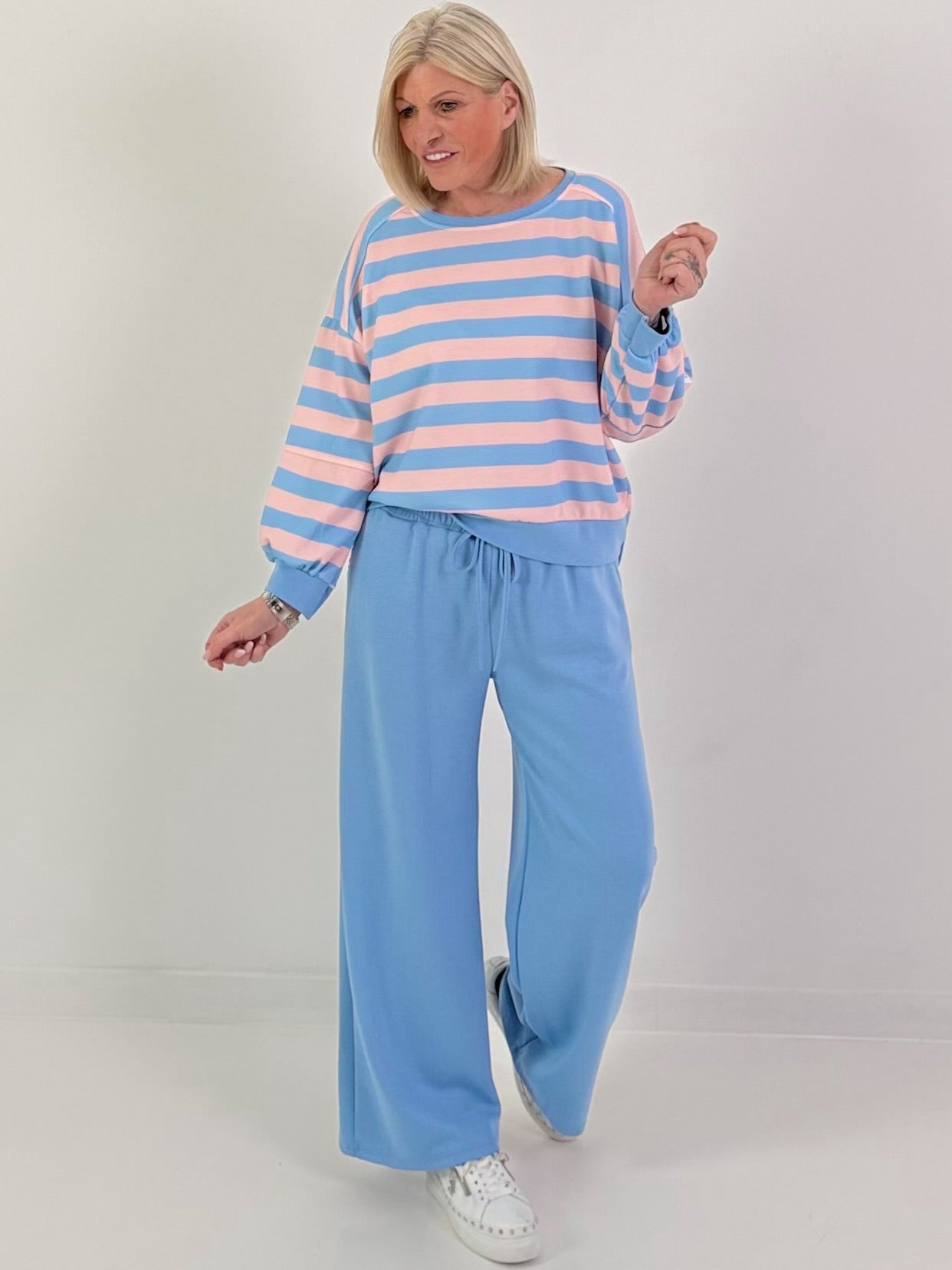 Zweiteiler mit Streifen - hellblau-rosa