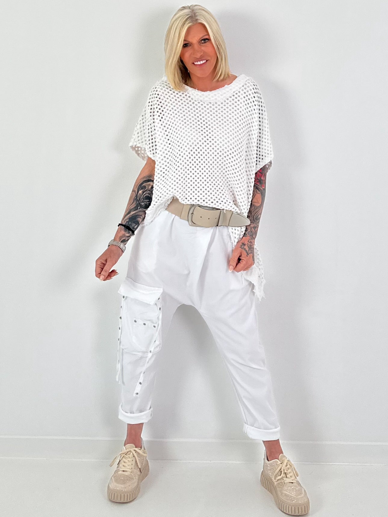 Crochet T-shirt with asymmetrical fringes - white