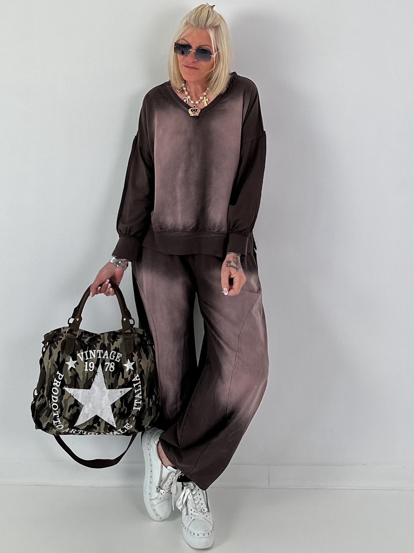 Lässiges Sweatshirt im Used-Look - mokka
