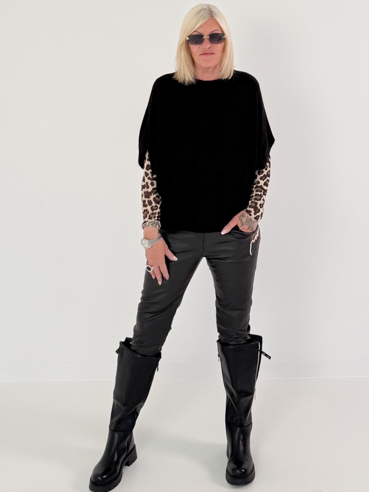 Soft knit vest - black