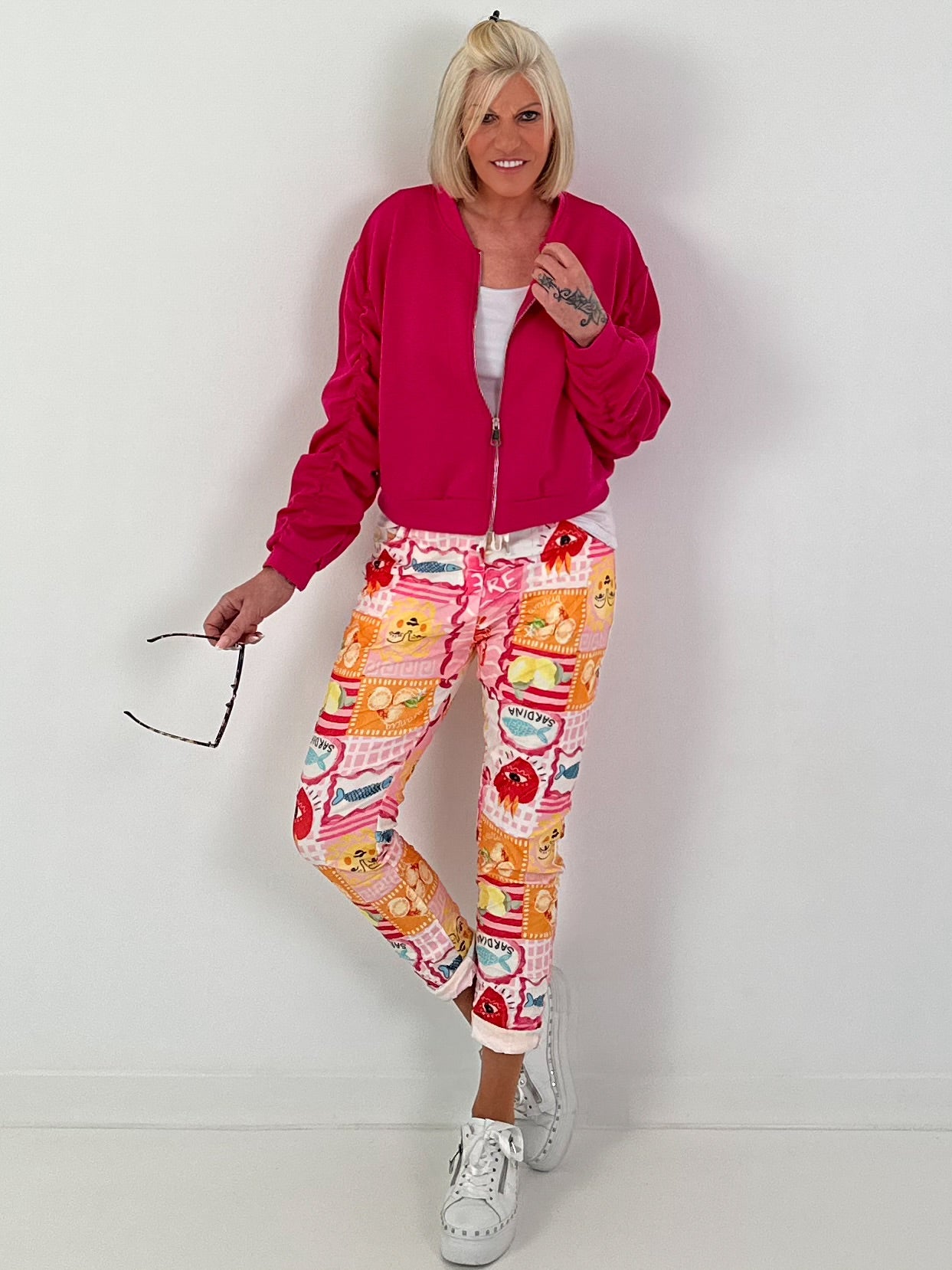 Bomberjacke mit gerafftem Arm - pink