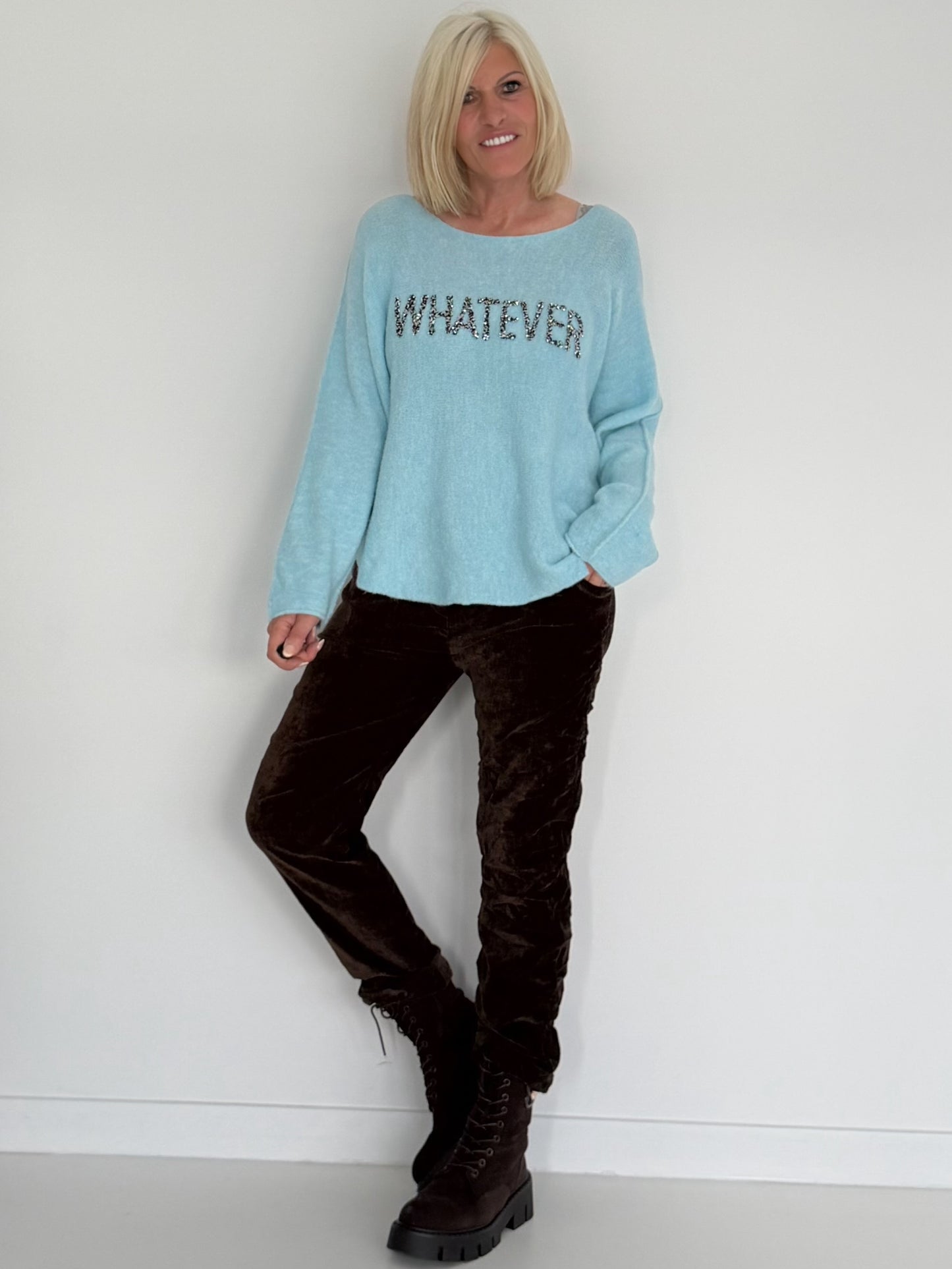 Weicher Pullover Whatever - hellblau