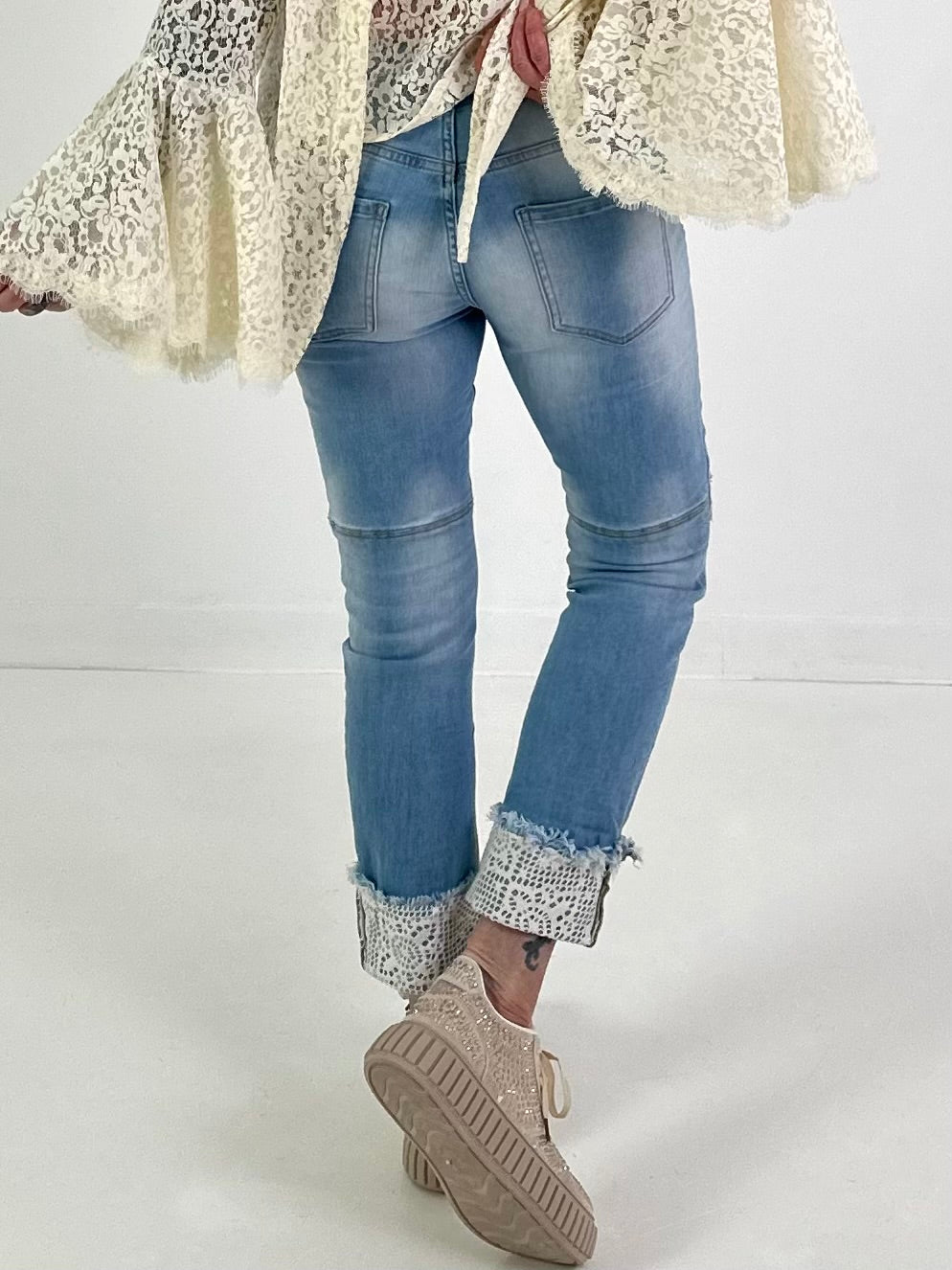 Jeans Hose Modell "Flower Patch" - denim