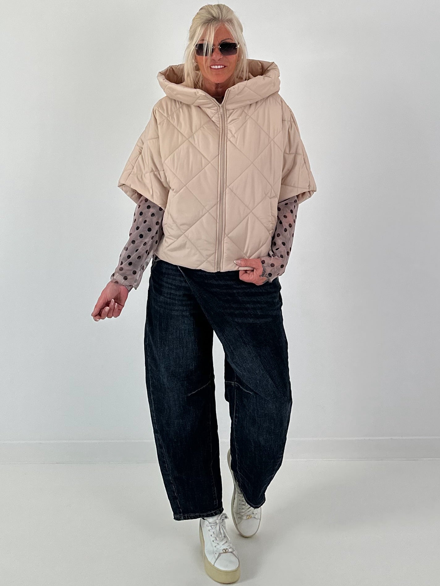Jacket with XL collar and hood - beige