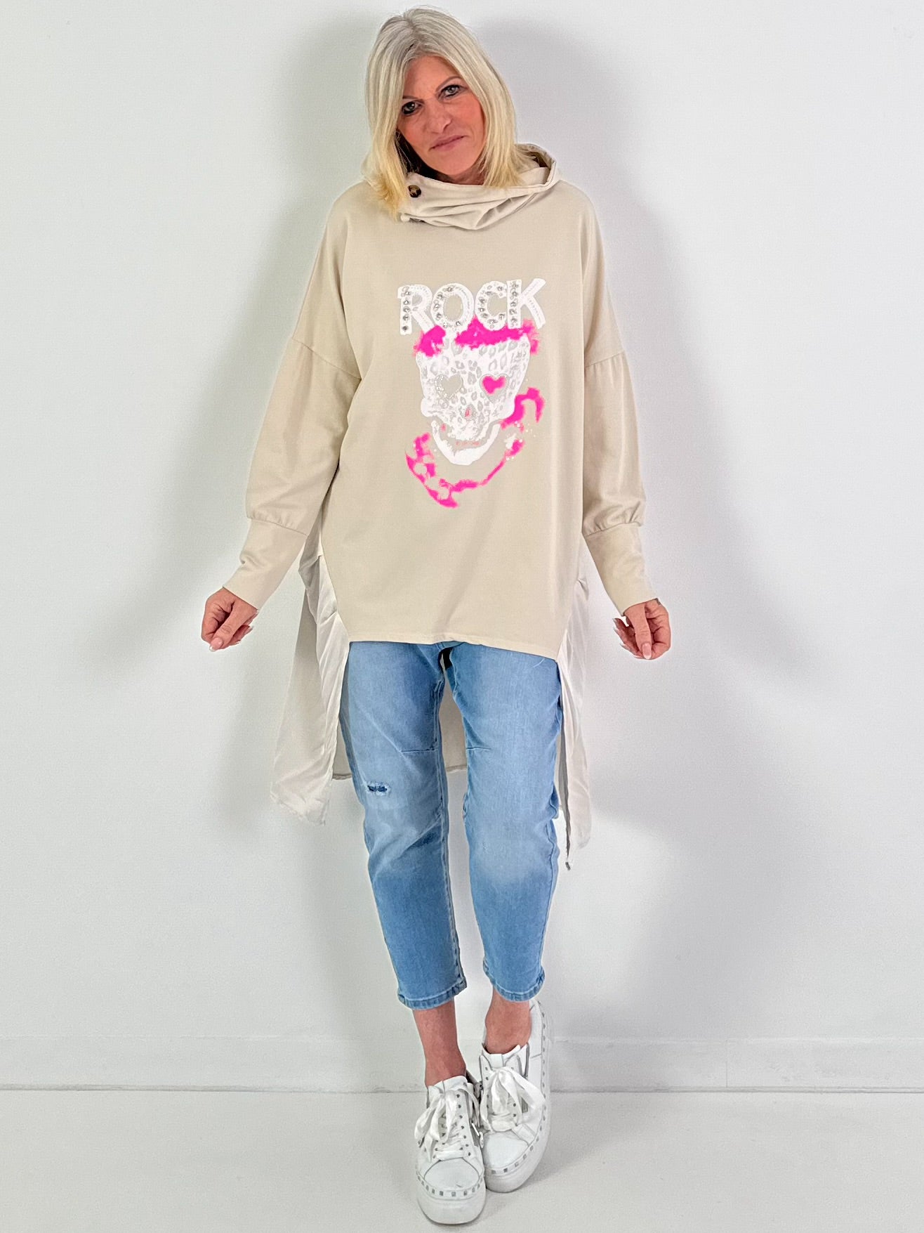 Hoodie Modell "Sparkle Skull" - beige