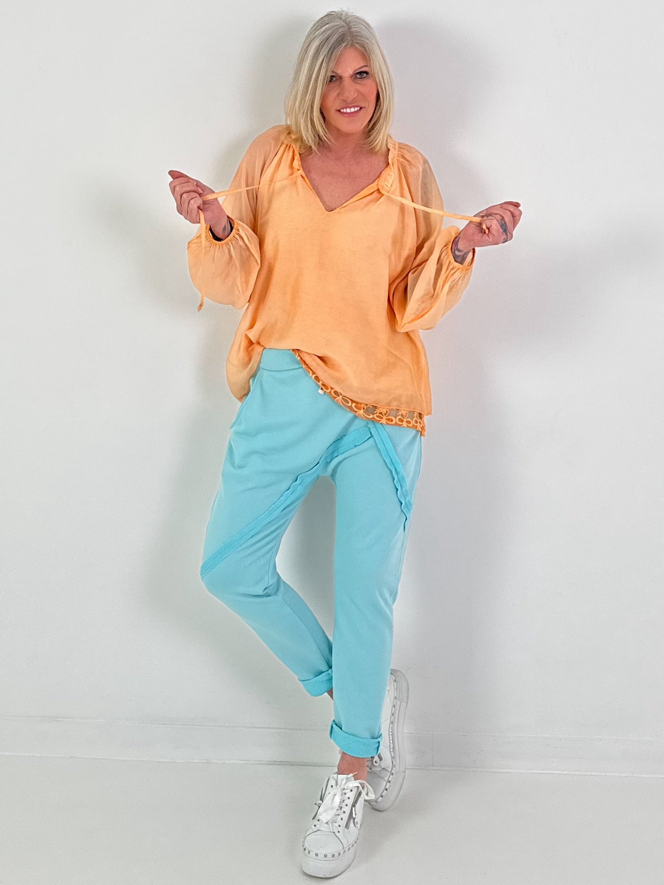Tunic with lace hem - apricot