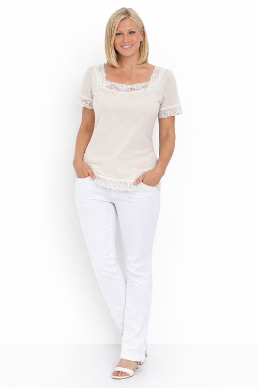 T-Shirt mit Spitzendetails - beige
