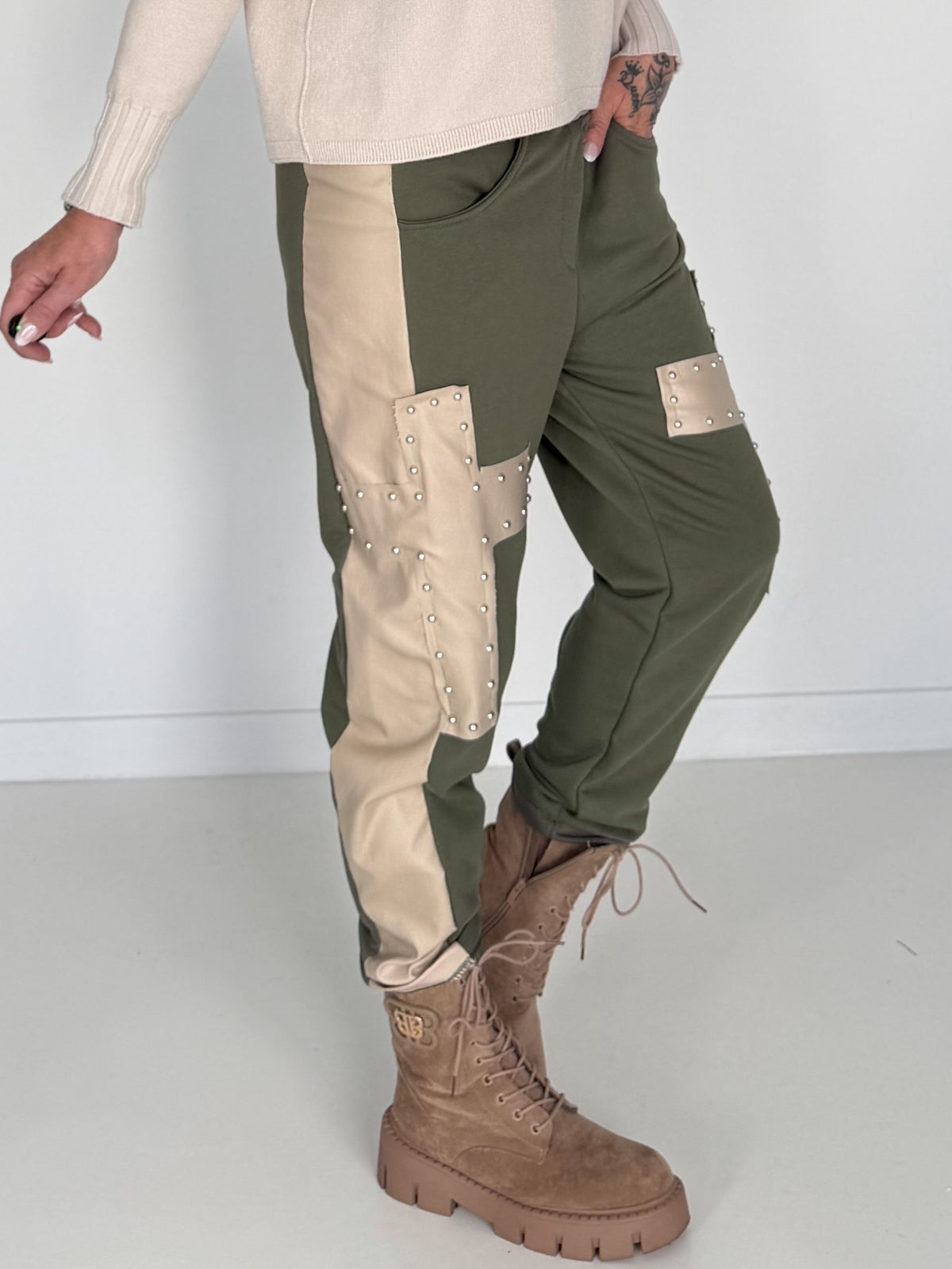 Sweathose im Materialmix - oliv-beige