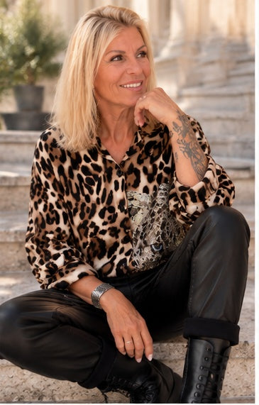 Bluse im Allover Leo-Look mit Strass-Leopard - beige-mokka-mehrfarbig