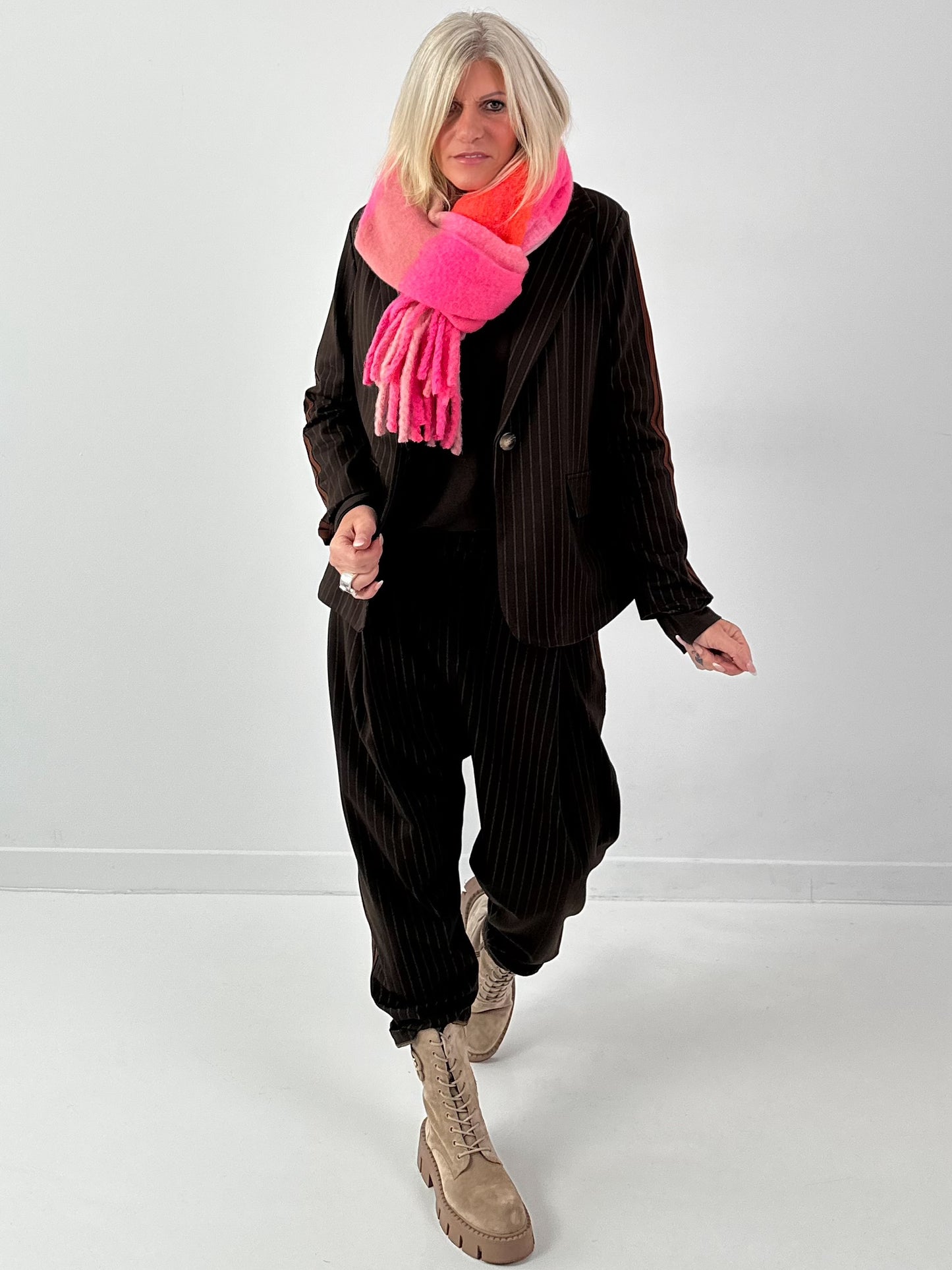 Blazer Modell "Office Out" - schoko