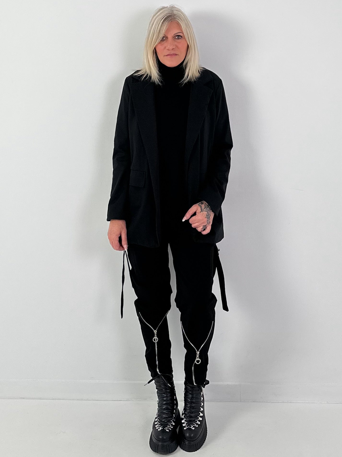 Blazer model "BREAKING ALL THE RULES" - zwart