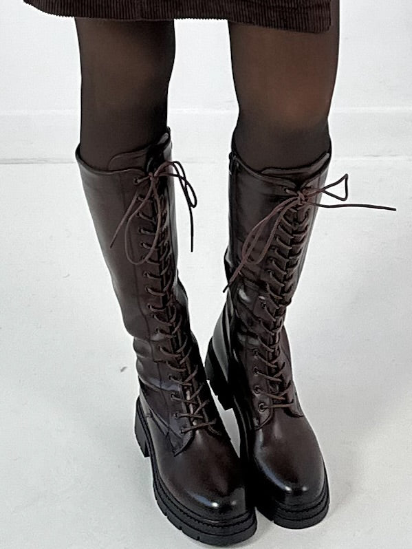 Boots model "Lacoria" - brown