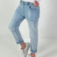Boyfriend Jeans mit silbernen Nieten - light-denim
