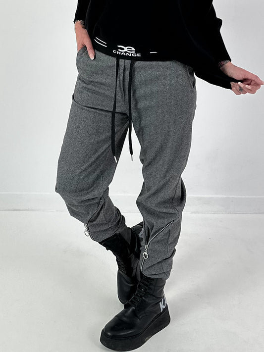 Pants model "Dynamic Move" - ​​black