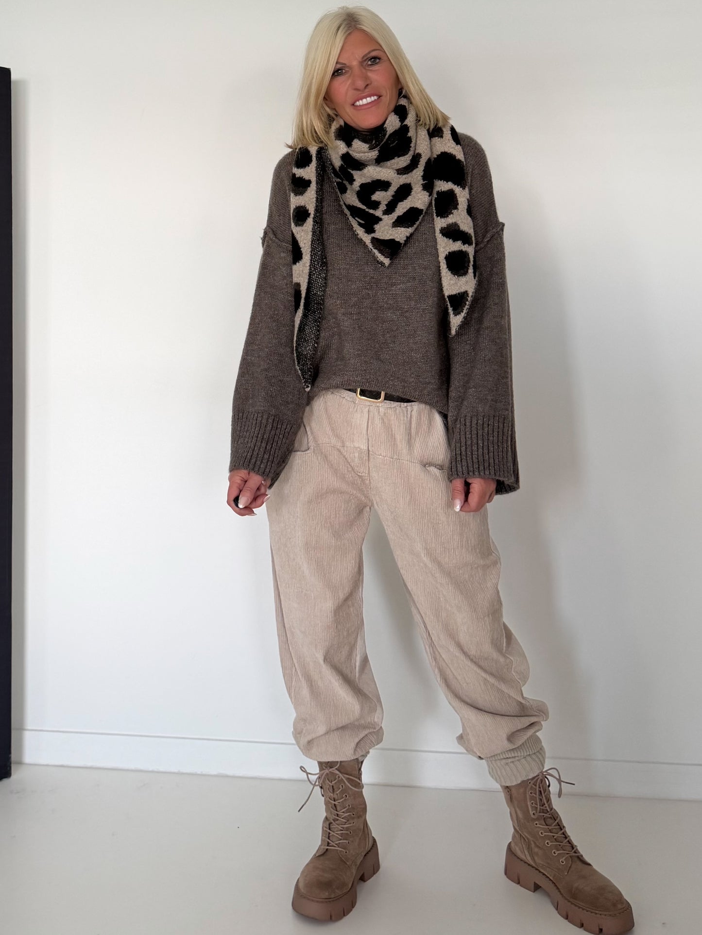 Kuscheliger Pullover - taupe