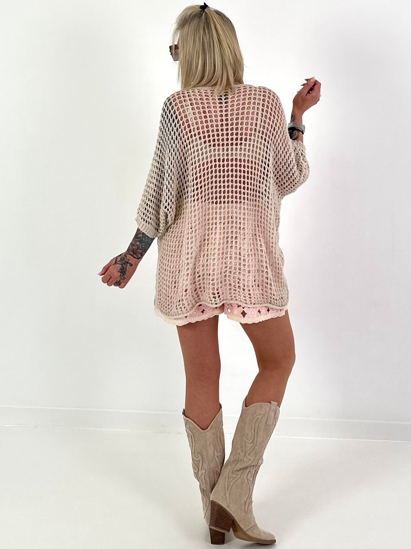 Oversized crochet sweater - beige