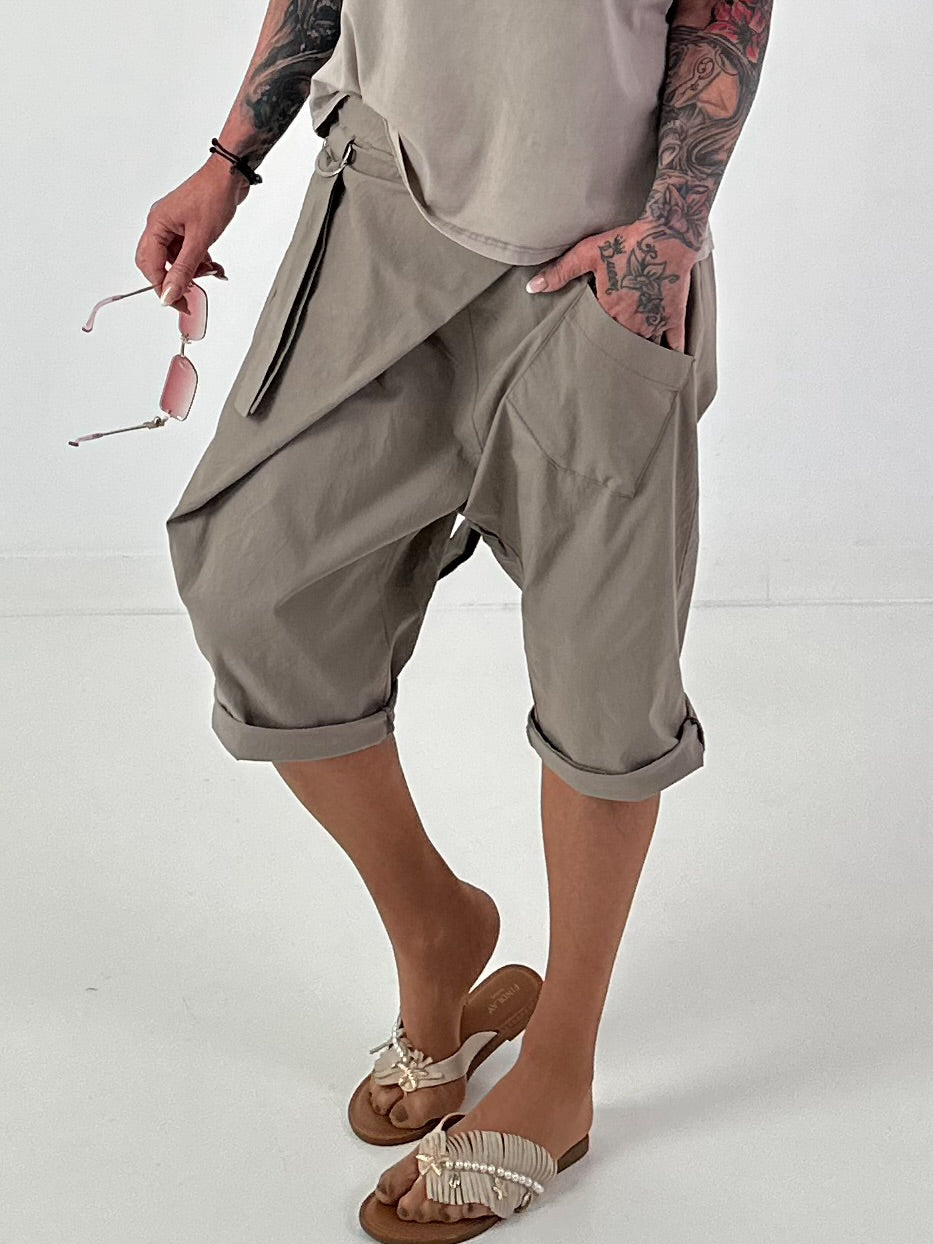 Short Baggy with Overlay - Taupe