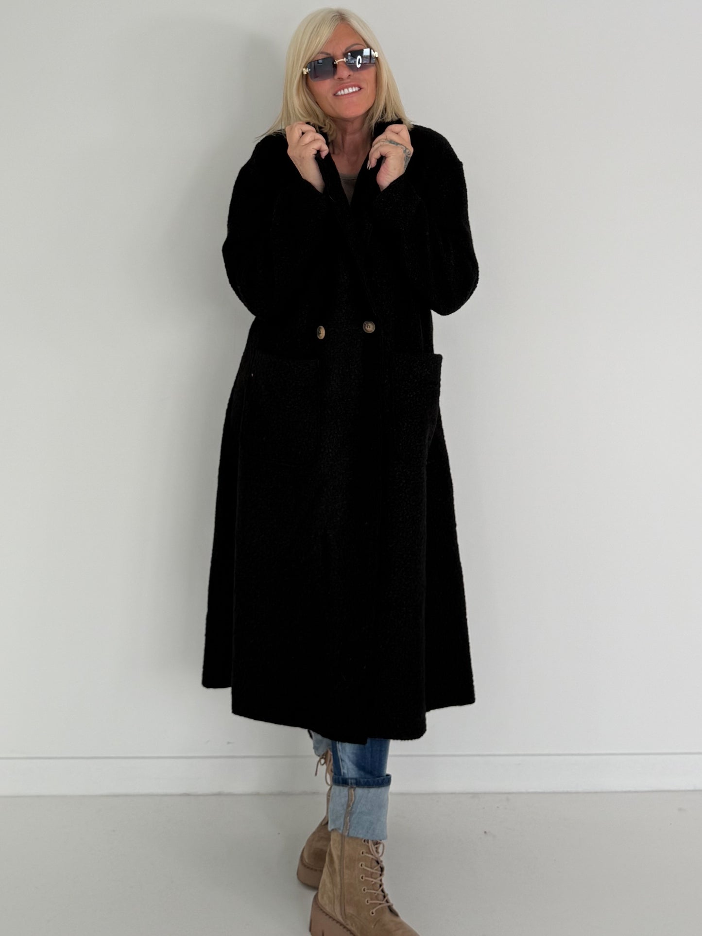 Weicher Bouclé Mantel - schwarz