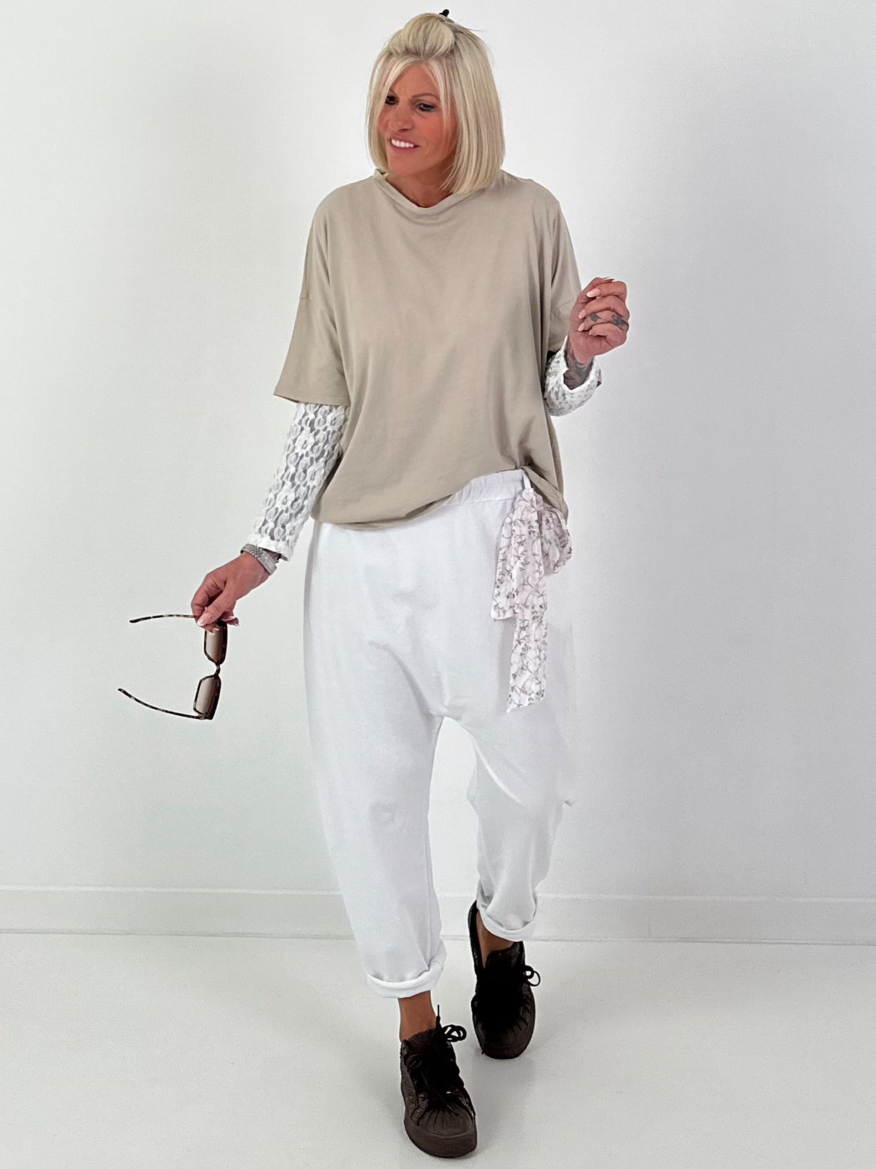 Round-neck T-shirt - beige